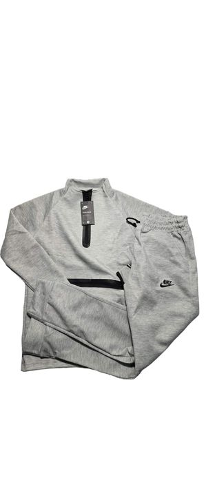 Мъжки спортен екип Nike