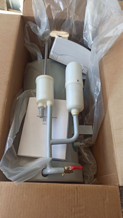 Дистиллятор  медицинский