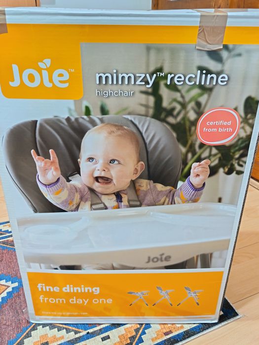 Scaun tip măsuță pentru bebelus