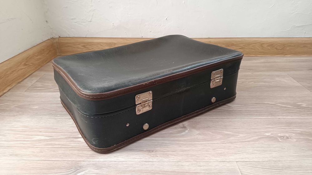 Чемодан СССР.                          .