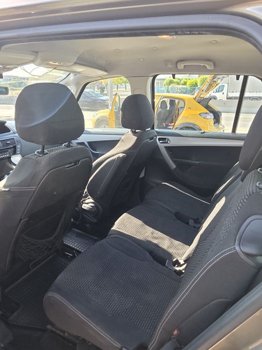 Citroen c4 grand picasso pret fix