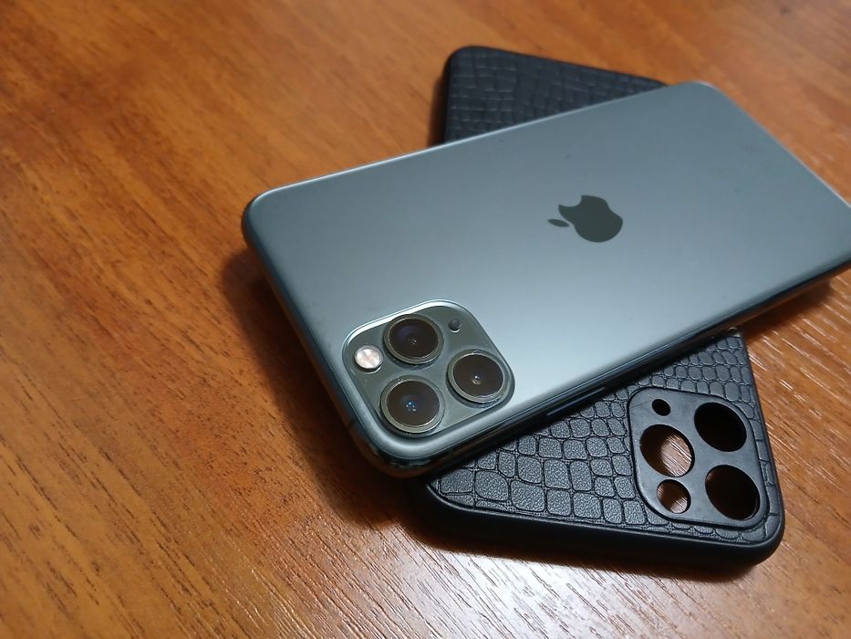 Айфон 11 про макс . В идеале