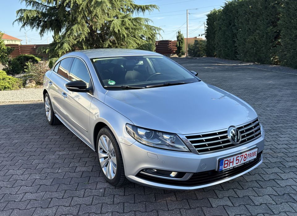 VOLKSWAGEN Passat CC