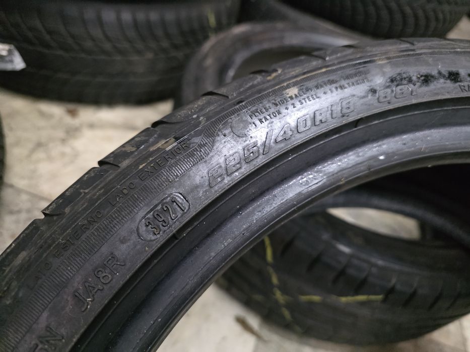 2бр Летни гуми 225 40 18 - Goodyear Runflat
