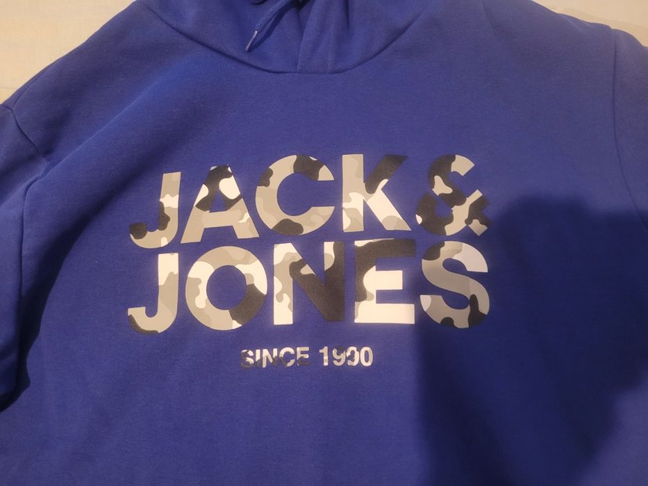 Оригинално горнище с качулка/худи Jack & Jones ,размер М