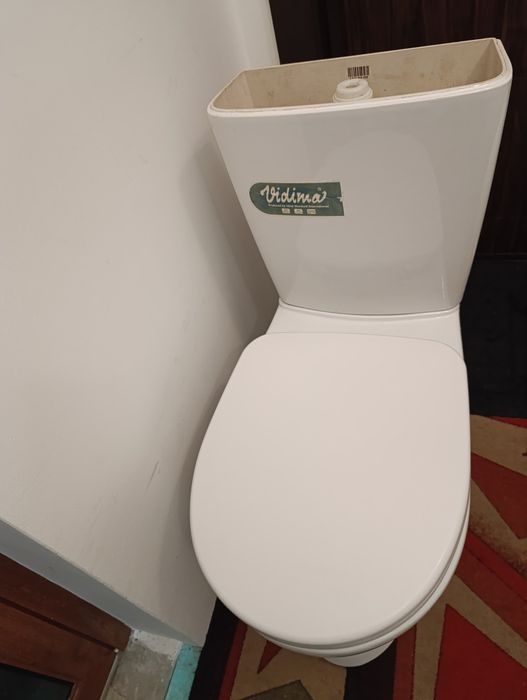 Продавам обзавеждане за баня