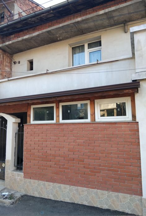 Продава къщапв гр.Дупница