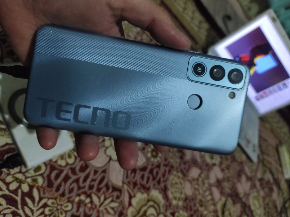 Продам Tehno Spark PoP 5 LTE