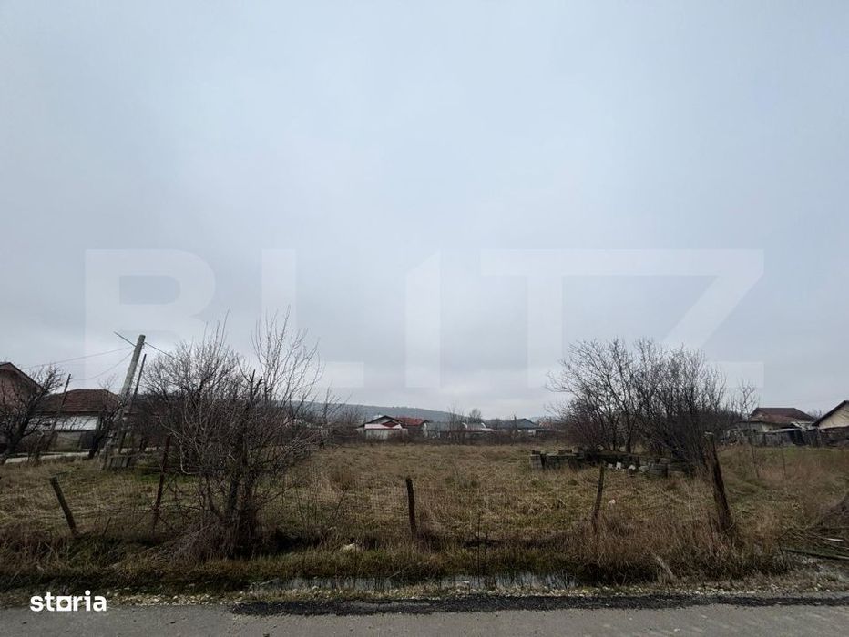 Teren IV 1200 mp, deschidere bilaterala, toate utilitatile, Podari