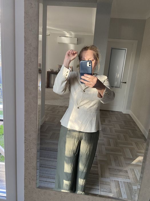 Продаю пиджаки разные,