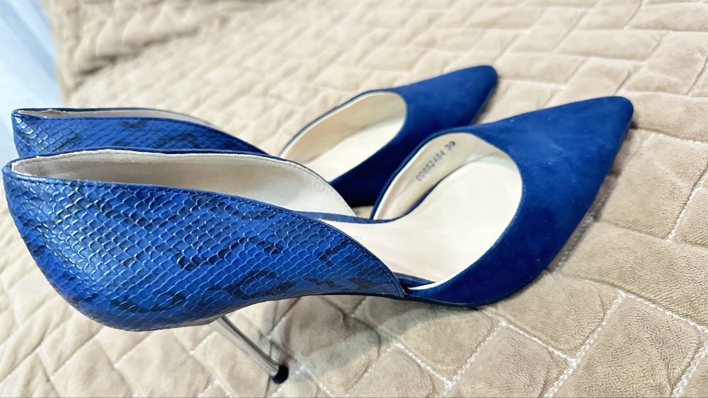 Продам туфли и ботильоны