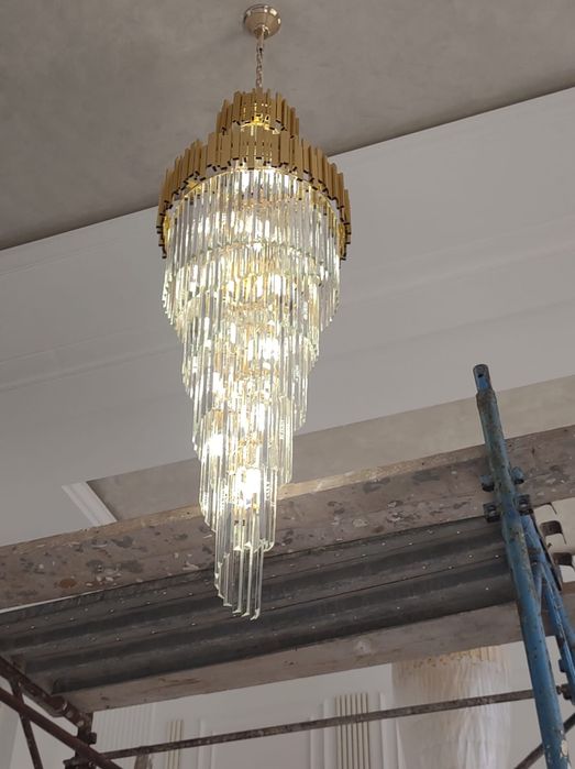 Electrician cu experiență