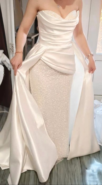 Vand rochie de mireasa Milla Nova model Aminata