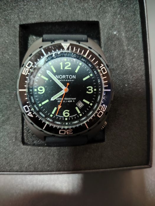 Чисто нов часовник Norton Watchmaker