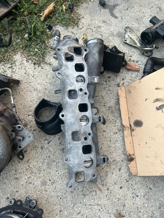 Motor Mercedes plus piesele de langa toate 5000 lei