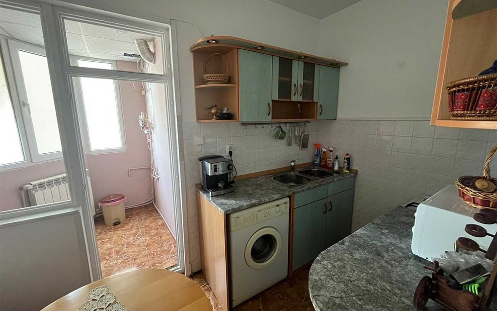 Продава се Двустаен апартамент в Търговище, Център - 56 кв.м за 1503 €/кв.м - Снимка #2