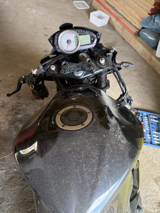 Цял за части KAWASAKİ Z750 2012г