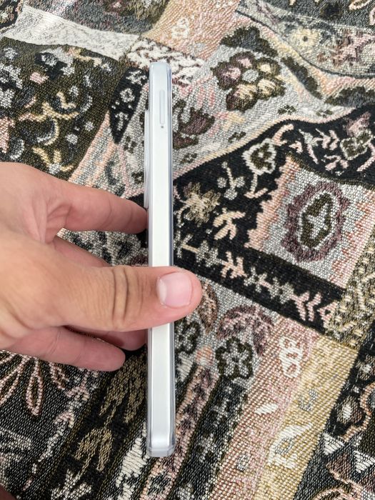 Продам tecno spark go 1