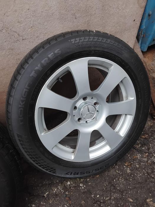 Джанти със Зимни гуми17-ки за Мерцедес