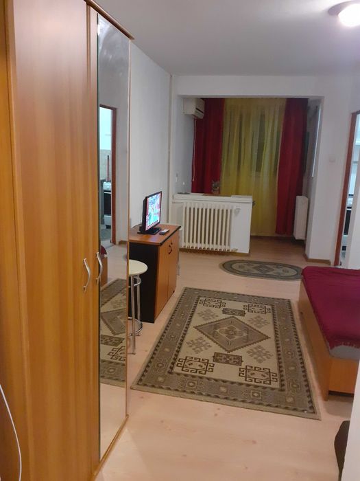 Garsoniera in Brazda lui Novac