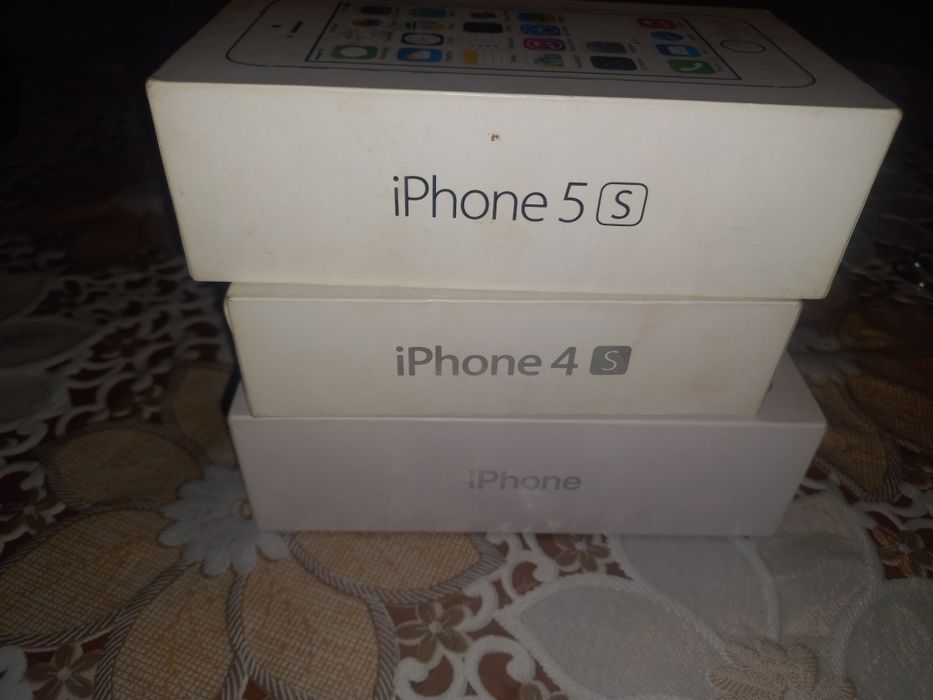 Cutie IPhone 8 plus , 4 S și 5 S