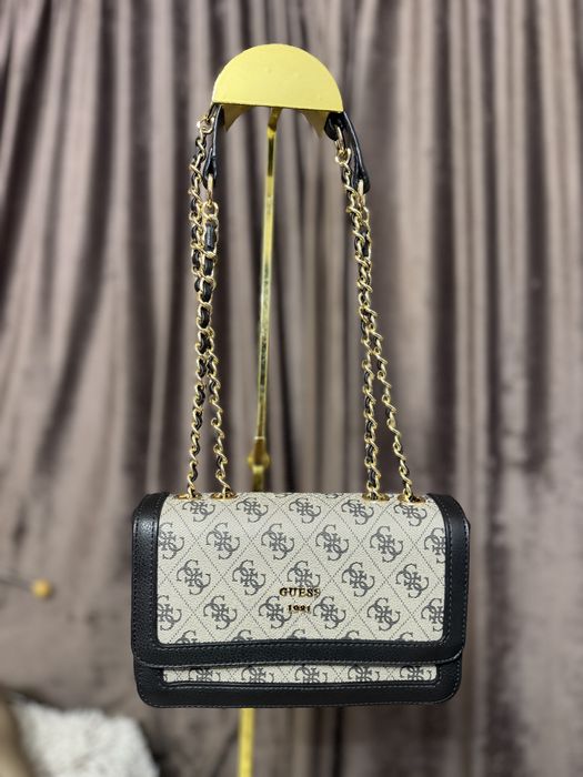 Geanta Guess de dama