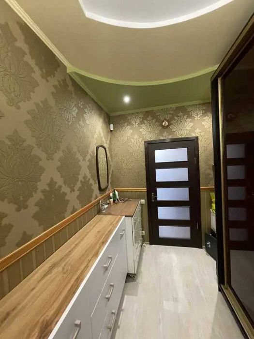 Дава се под наем Двустаен апартамент в София, Зона Б-18 - 67 кв.м за 484.5 € - Снимка #5