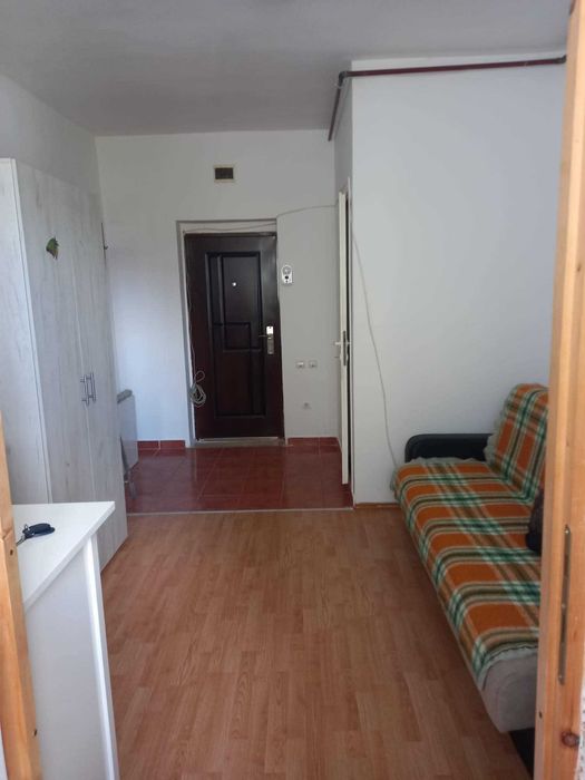 PF inchiriez garsoniera 21mp -Dambul Rotund -300 EUR