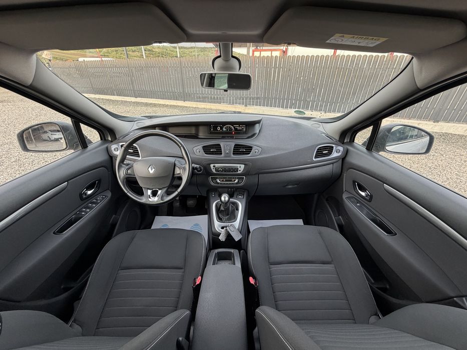 Renault Scenic 2015 / 1.5 Dci / 110 CP / Climatronic / Euro 5