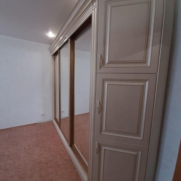 Продам шкаф купе