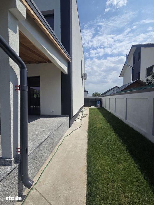 Vila finisaje luxoase , teren 400 mp, 4 camere Bragadiru