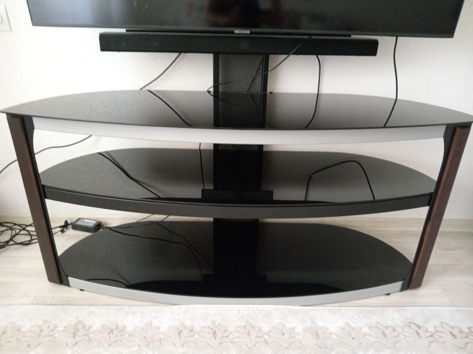 Подставка для телевизора