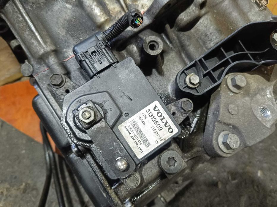 Cutie Viteze Automata 2.4D5 E5 VOLVO S60 V60 V70 S80 TF 80SC 1283143