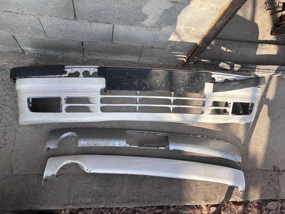 Бампер передний на бмв е36