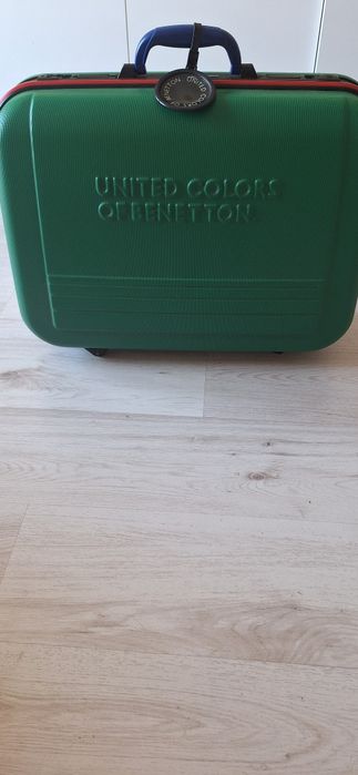 Куфар Benetton 55x40x18 см