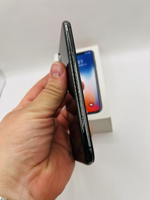 iPhone X 64GB Space Gray  100%