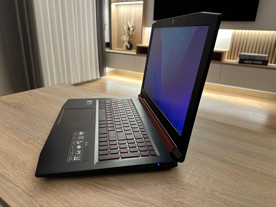 Acer Nitro 5 AN515-52