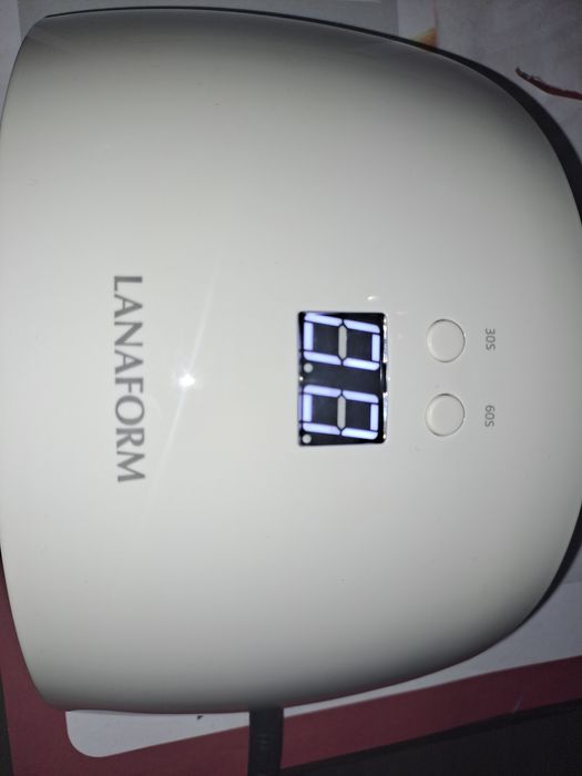 UV лампа за маникюр и педикюр - Lanaform