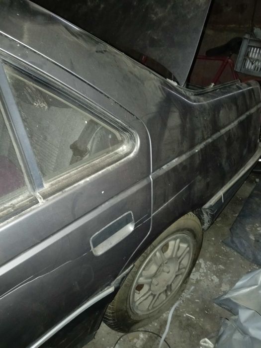 Пежо 405 бензин за части