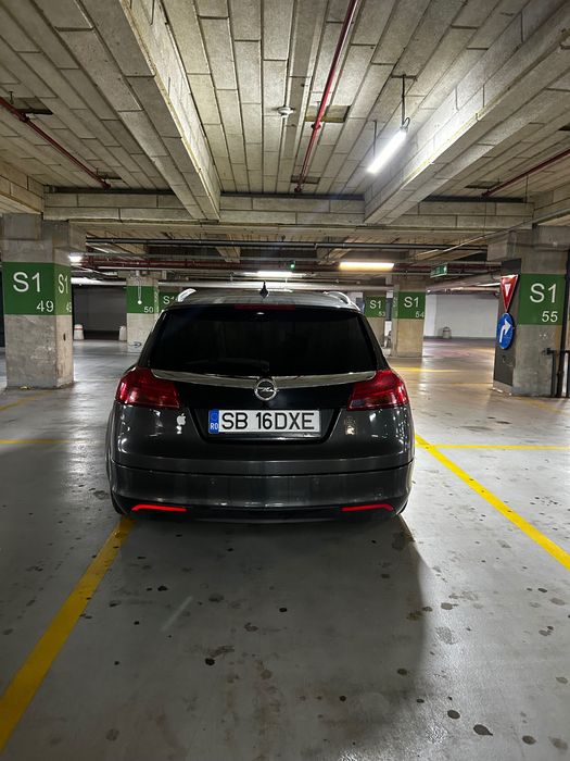 Opel insignia Sports Tourer 2.0 diesel 2010