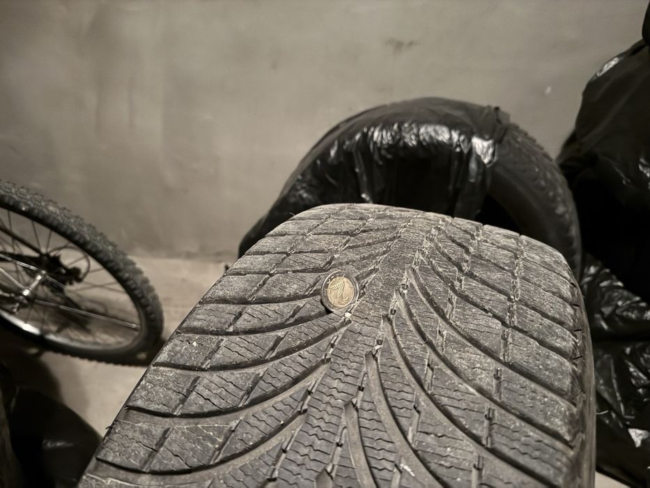 Цента е обща за 2 броя Зимни гуми R-20 Michelin LATITUDE ALPIN