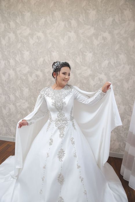 Срочно продается свадебное платье