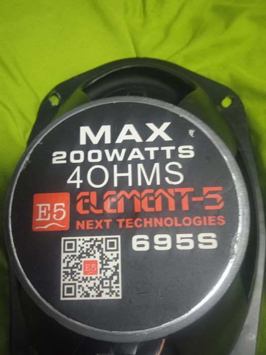 Колонки в машину