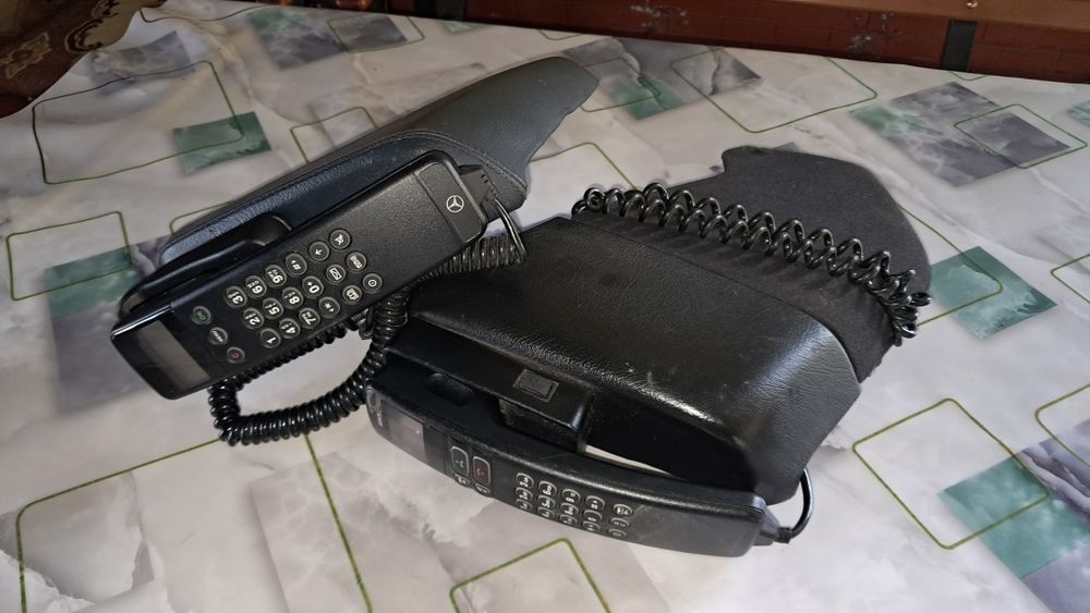 Мерседес.210 блок стеклопадемников.