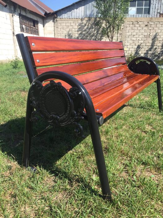 Banca stradal din otel sau fonta