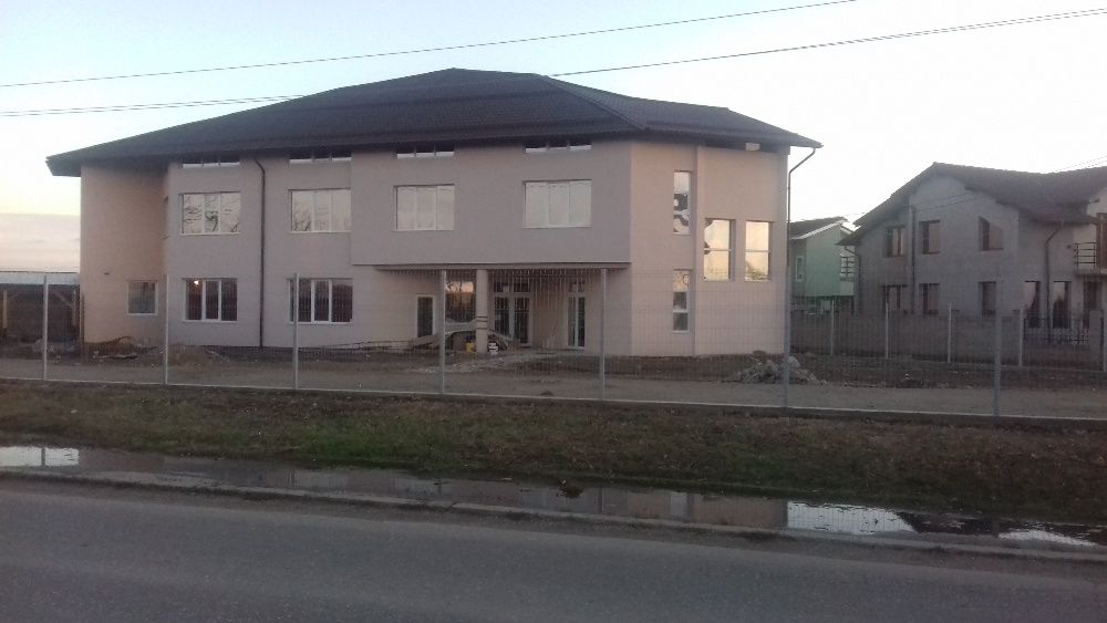 Spatiu comercial de inchiriat