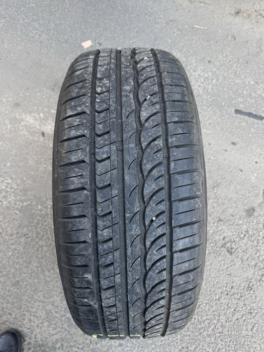 Anvelope 255/60ZR18