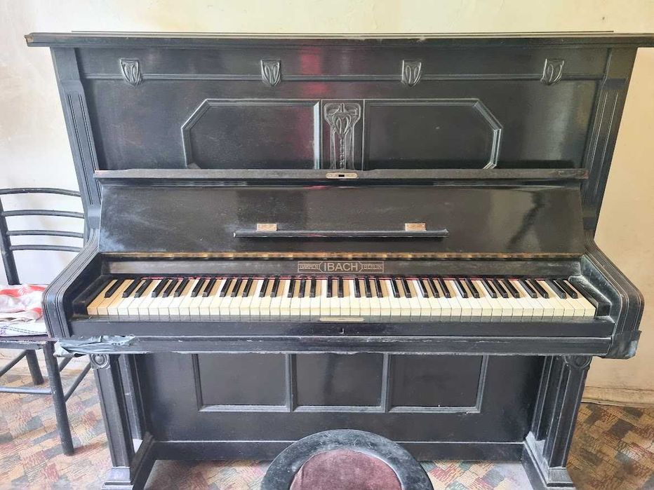 Предлагаме Пиано IBACH-BERLIN