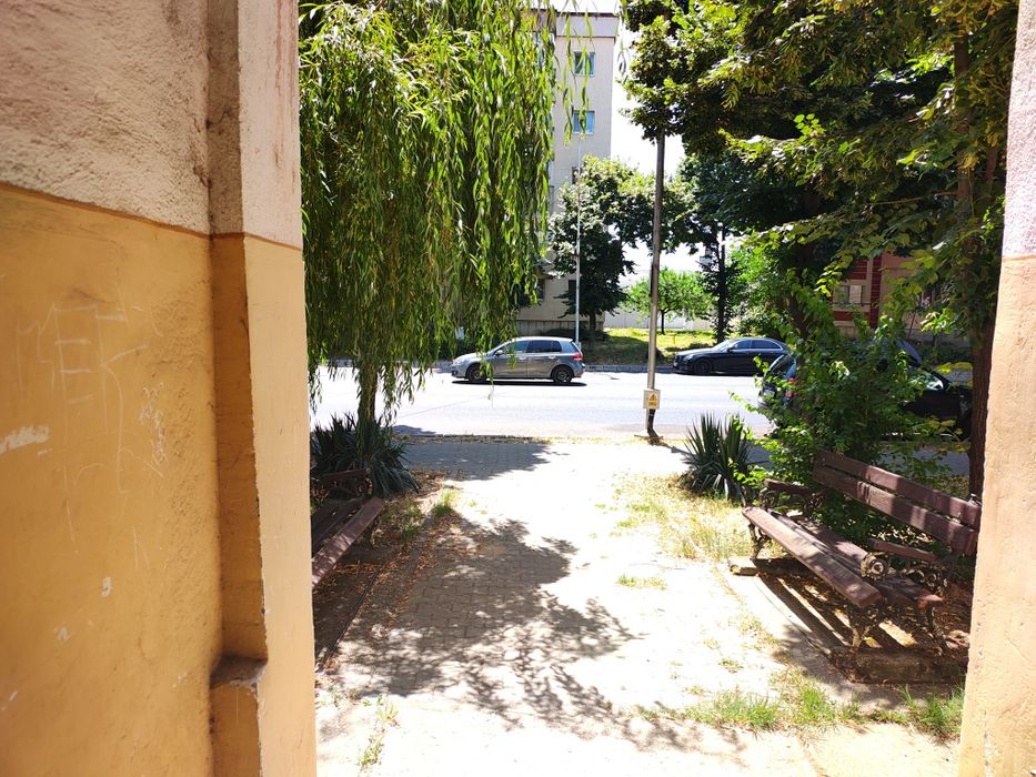Vând apartament cu 3 camere!