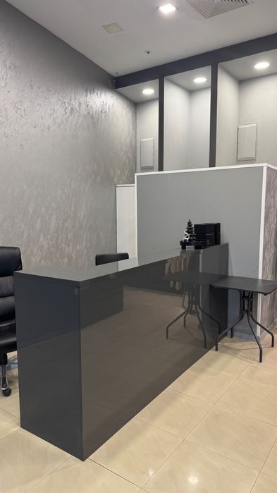 Оборудване за магазин за дрехи